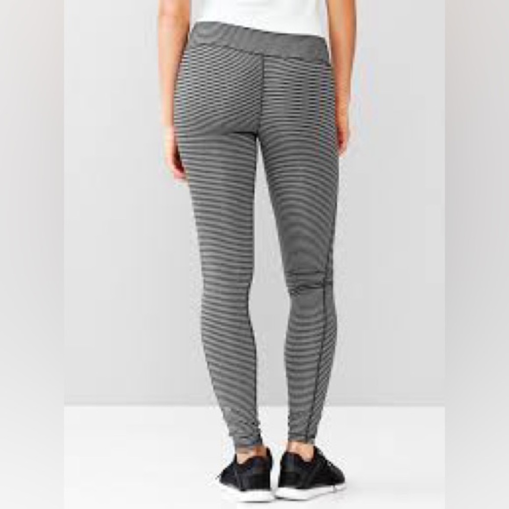 EUC GapFit by Gap gFast skinny stripe leggings in light heather gray